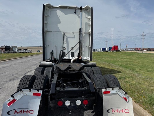 Truck Thumbnail 4