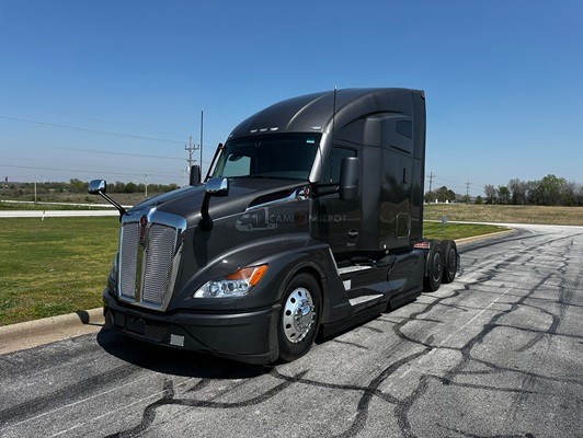 Truck Thumbnail 3