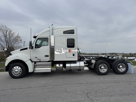 Truck Thumbnail 3