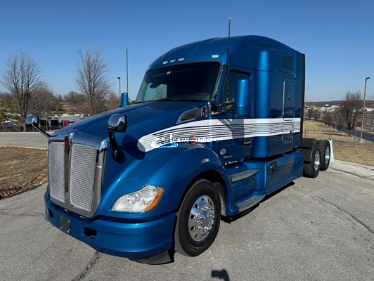 Truck Thumbnail 2
