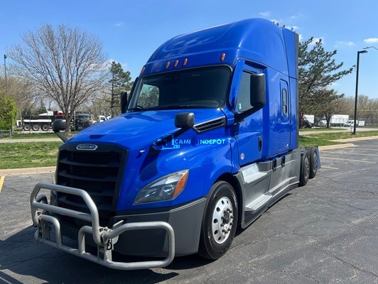 Truck Thumbnail 3