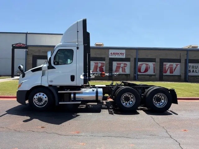 Truck Thumbnail 2