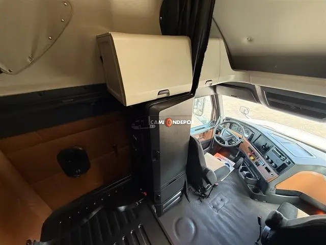 Truck Thumbnail 3