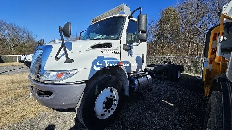 Truck Thumbnail 2