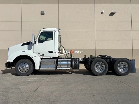 Truck Thumbnail 4