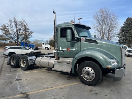 Truck Thumbnail 3