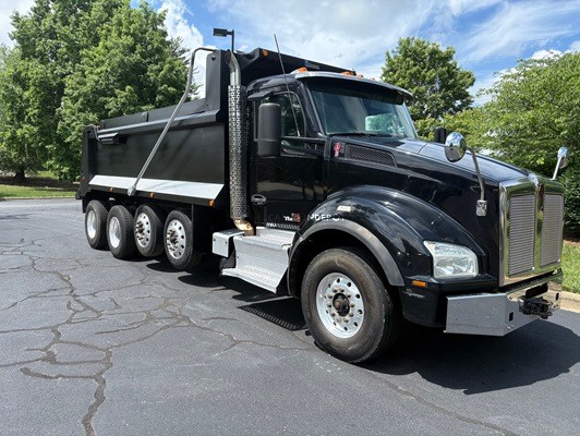 Truck Thumbnail 3