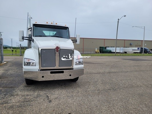 Truck Thumbnail 2