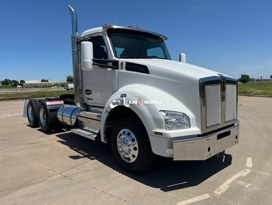 Truck Thumbnail 3