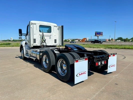 Truck Thumbnail 2
