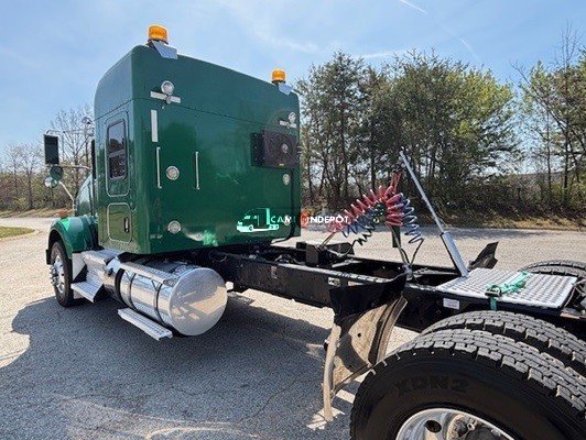 Truck Thumbnail 4