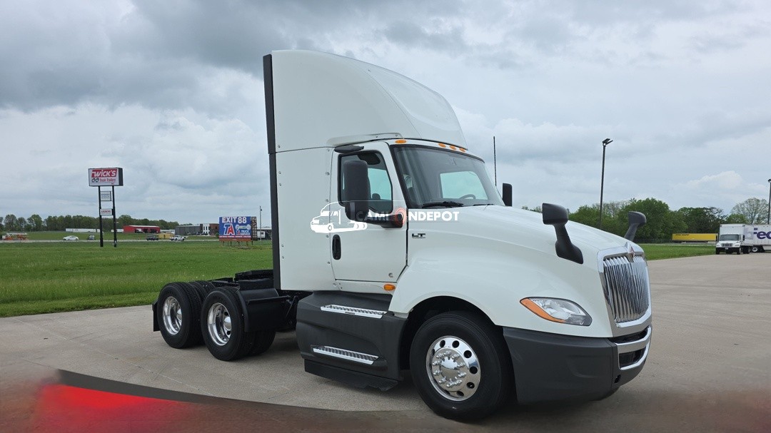 Truck Thumbnail 2