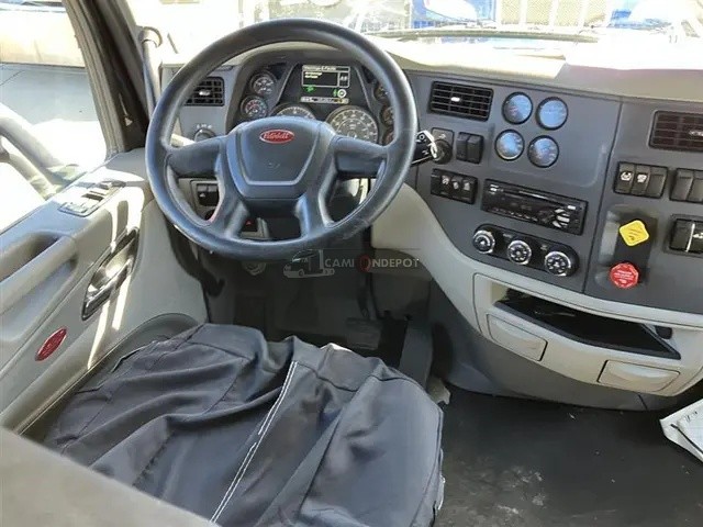 Truck Thumbnail 3