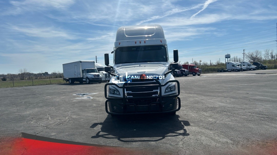 Truck Thumbnail 2