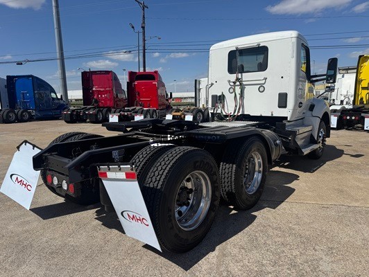 Truck Thumbnail 2