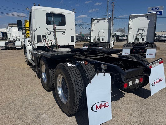 Truck Thumbnail 4