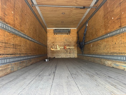 Truck Thumbnail 3