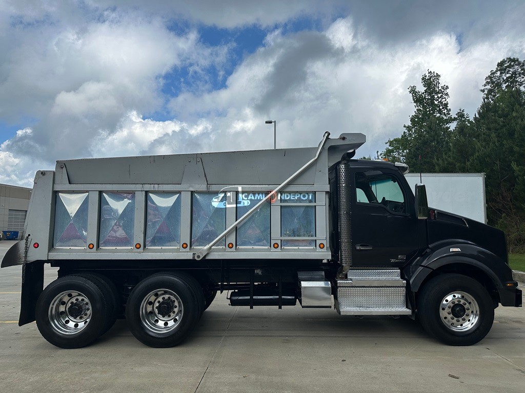 Truck Thumbnail 2