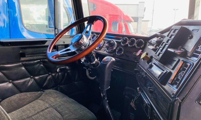 Truck Thumbnail 4