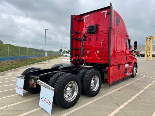 Truck Thumbnail 2