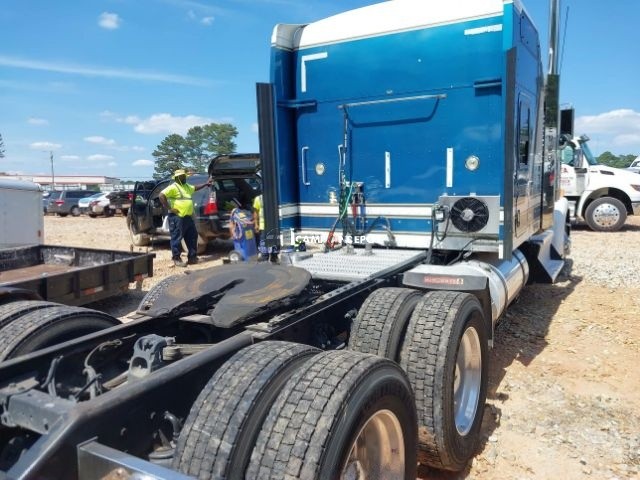 Truck Thumbnail 4