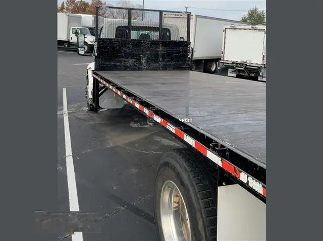 Truck Thumbnail 3