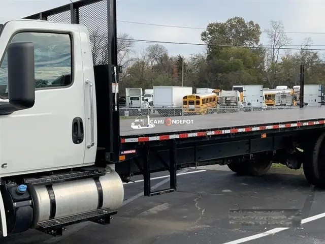 Truck Thumbnail 2