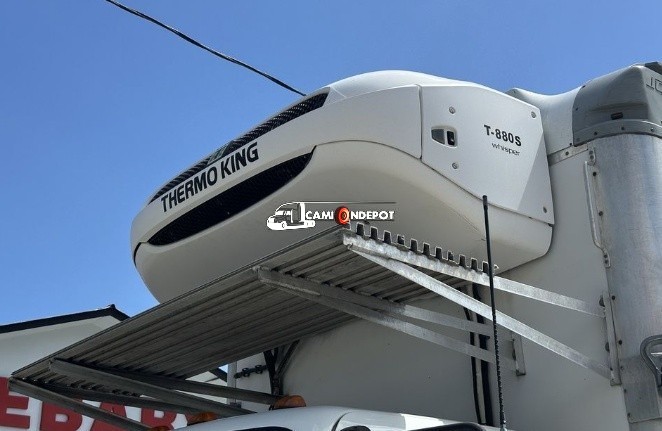 Truck Thumbnail 3