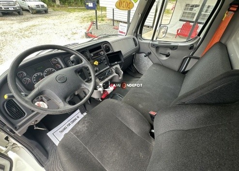 Truck Thumbnail 3