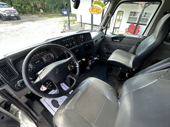 Truck Thumbnail 3