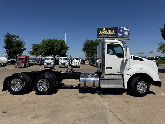 Truck Thumbnail 2