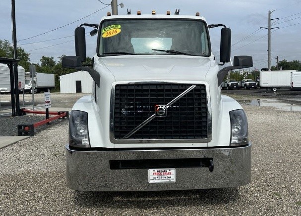 Truck Thumbnail 2