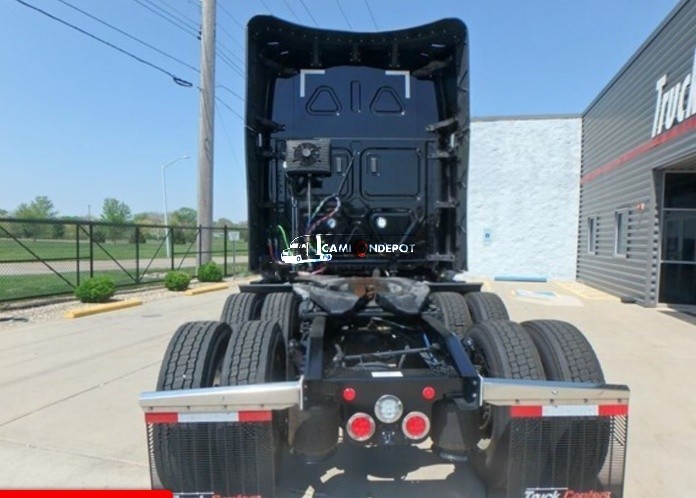 Truck Thumbnail 5