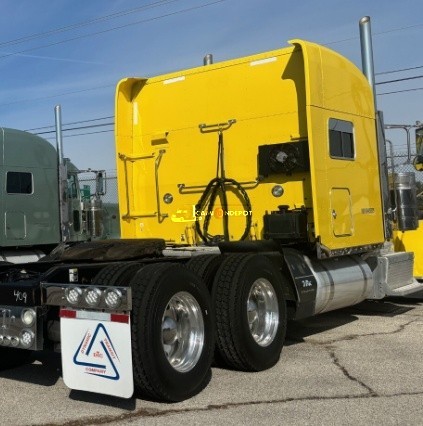 Truck Thumbnail 2