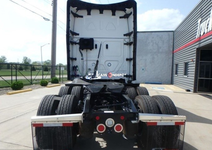 Truck Thumbnail 6