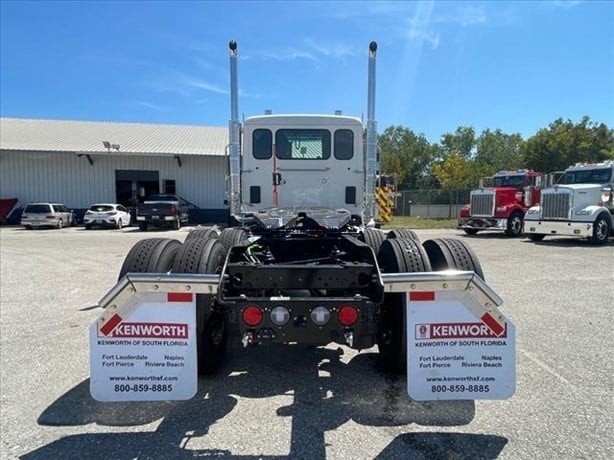 Truck Thumbnail 6