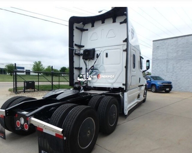 Truck Thumbnail 4