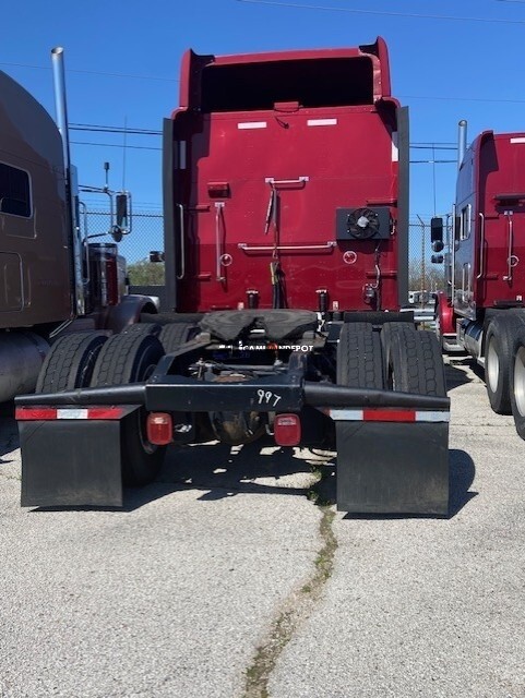 Truck Thumbnail 3