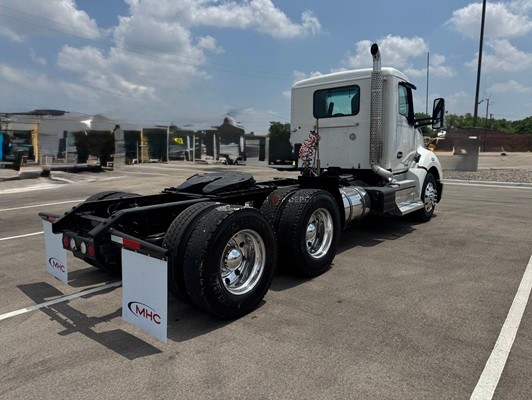 Truck Thumbnail 2