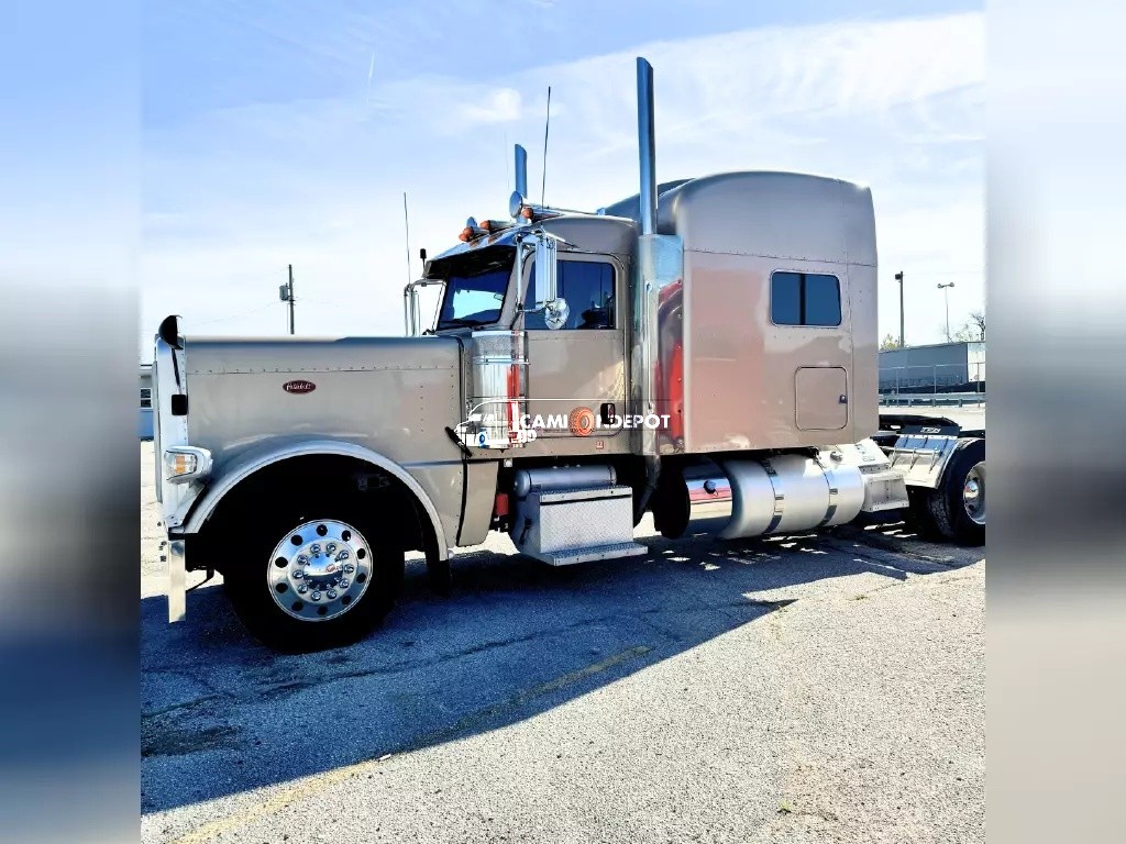 Truck Thumbnail 3