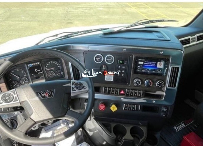 Truck Thumbnail 8