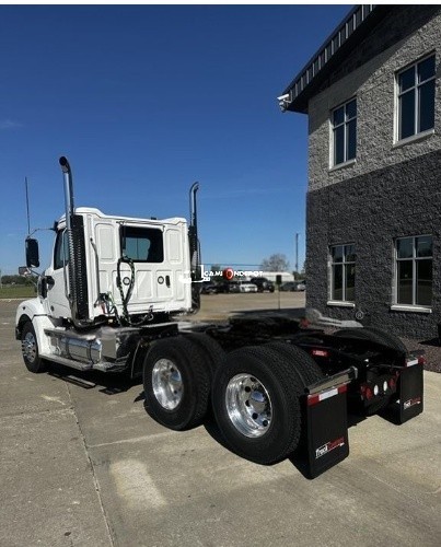 Truck Thumbnail 8