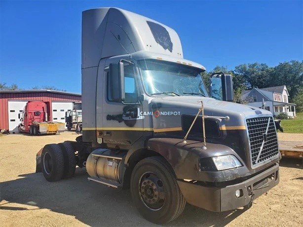 Truck Thumbnail 3