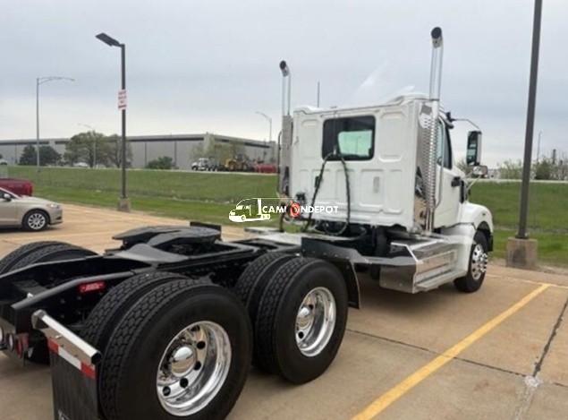 Truck Thumbnail 2