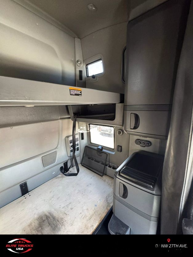 Truck Thumbnail 4