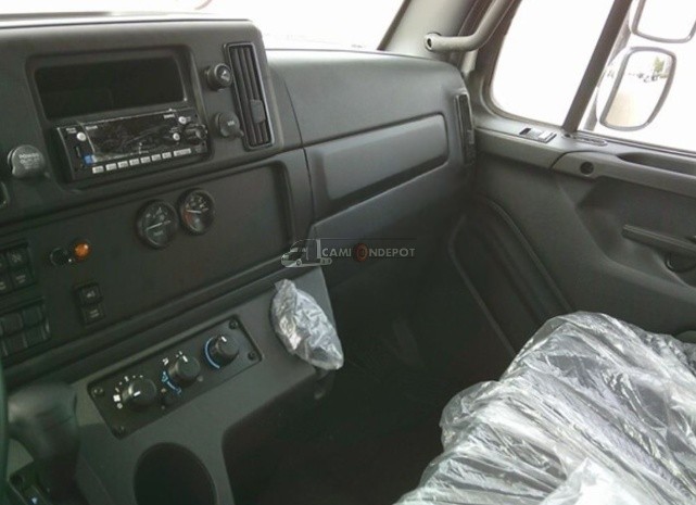 Truck Thumbnail 4