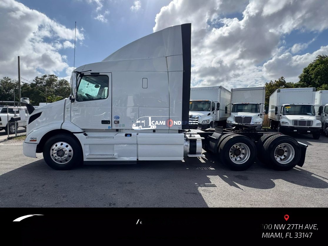 Truck Thumbnail 2