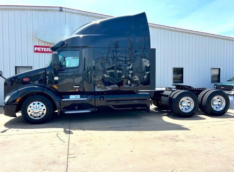 Truck Thumbnail 2