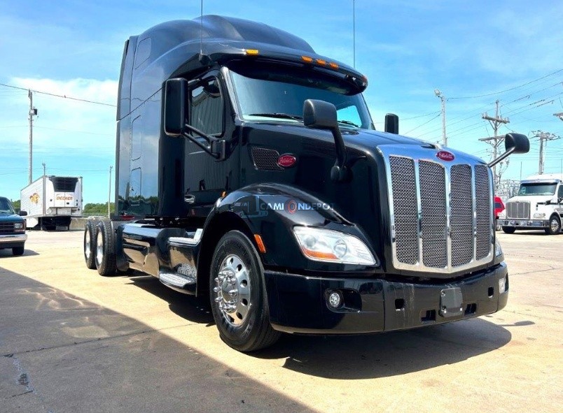 Truck Thumbnail 3