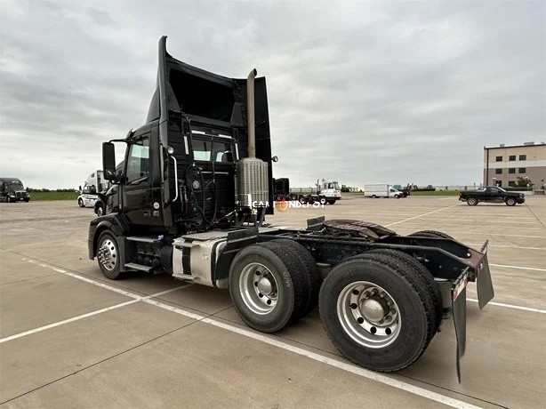 Truck Thumbnail 2